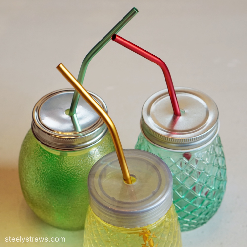 32 Arctic Metal Straws - 1-Piece - Color Shipped is Randomly